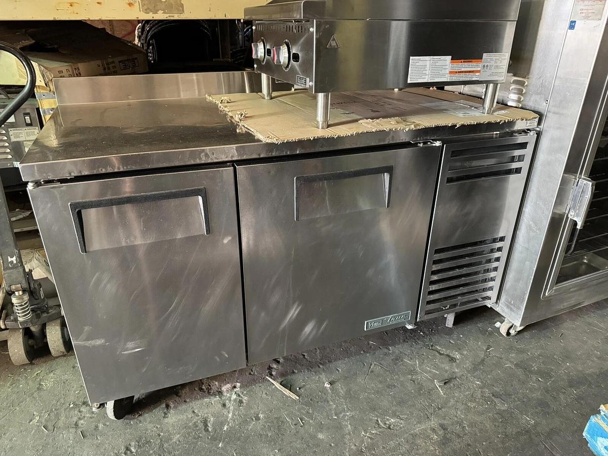 Used 2017 True TWT-67 Worktop Refrigerator - Two Door, 20.6 Cu. Ft.- Working - 120v