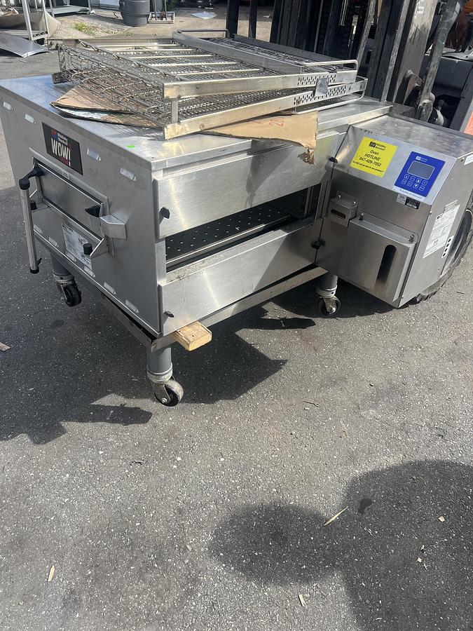 Refurbished Middleby Marshall PS636G Gas Conveyor Oven