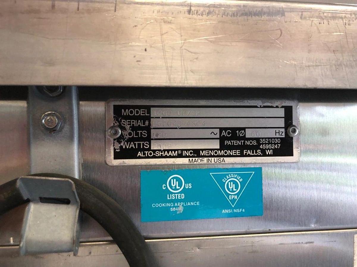 Used Alto-Shaam 1200-UP Mobile 16 Pan Dutch Door Holding Cabinet with Universal Racks - 208/240VAlto-Shaam 1200-UP Mobile 16 Pan Dutch Door Holding Cabinet with Universal Racks - 208/240V