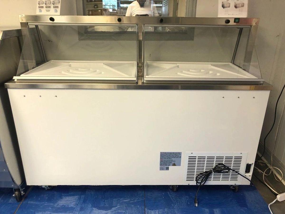 Elite 67 3/4" 12 Tub White Deluxe Ice Cream Dipping Cabinet