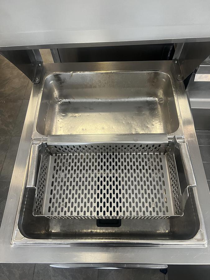 Used Giles Commercial Chicken Breading Cart Stainless Steel 3-Bin Breader Station