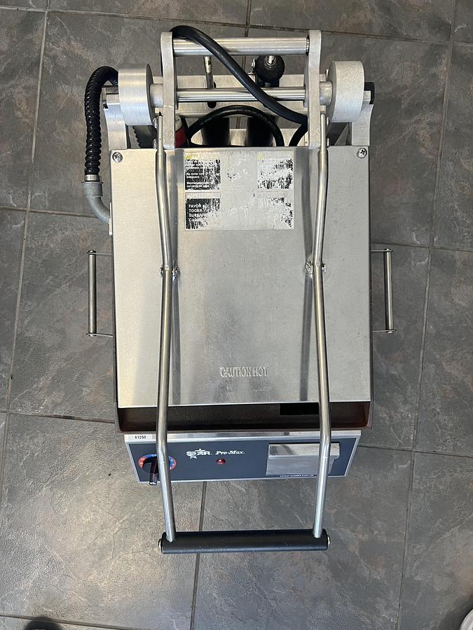 Used Star Pro-Max Commercial Panini Press / Sandwich Grill – Heavy Duty Countertop – Tested
