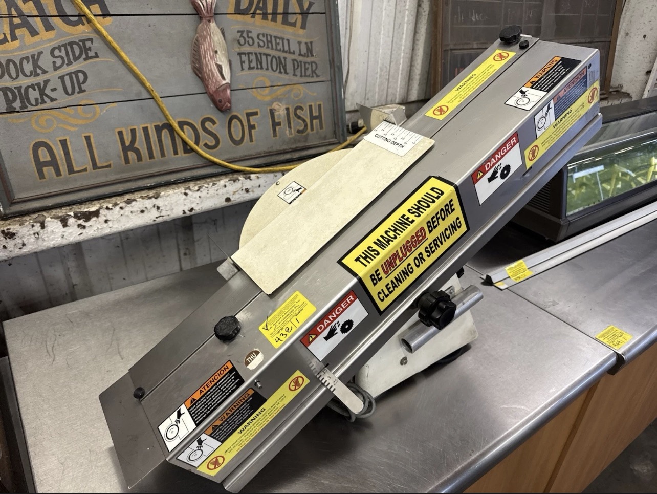 Refurbished Dutchess M270 Commercial Electric Bagel Slicer – 115V – 1/2 HP