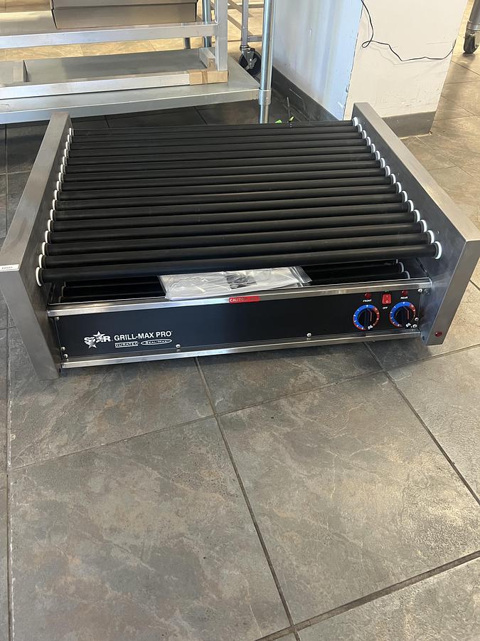 Used Star Grill-Max Pro Roller Grill Hot Dog Roller Cooker Commercial Countertop
