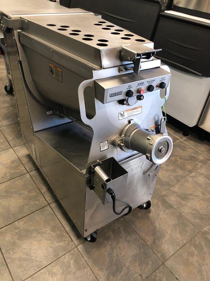 Used Used: Hobart MG1532 150 Lb Capacity Mixer / Grinder 208V 3 PhaseUsed: Hobart MG1532 150 Lb Capacity Mixer / Grinder 208V 3 Phase