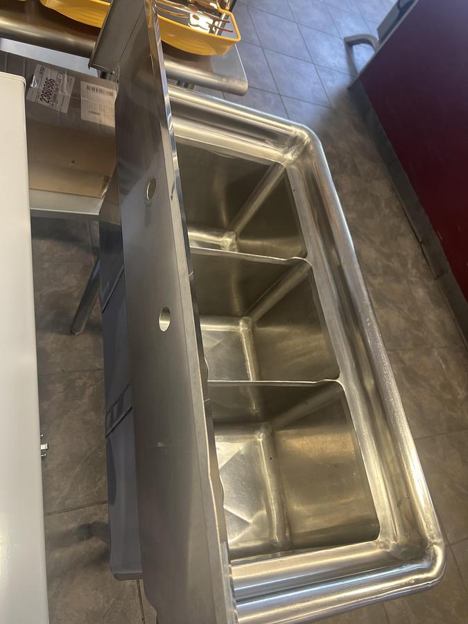 Used Commercial 3-Compartment Stainless Steel Sink – Heavy Duty Restaurant Sink