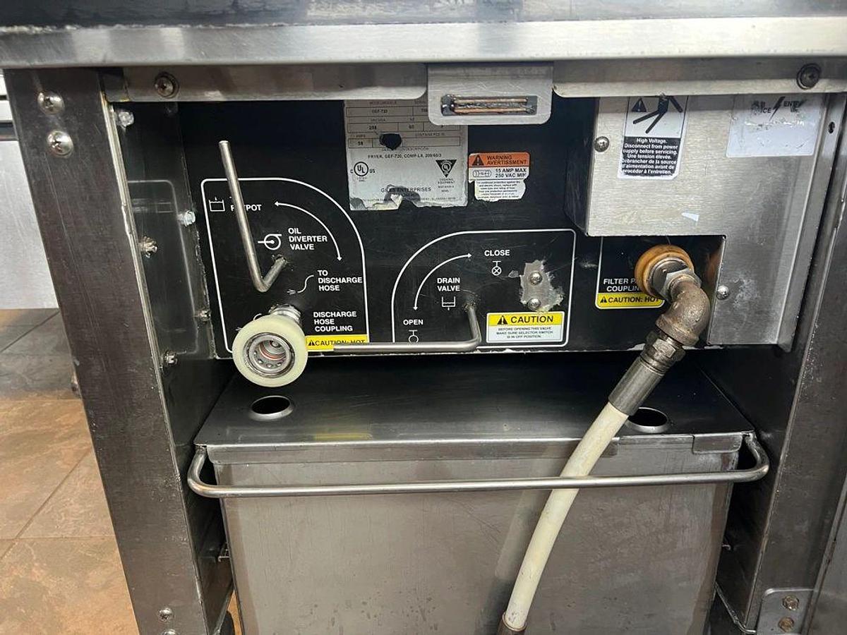 Used Giles GEF-720 Electric Kettle Fryer, 75 lbs Fat / 24 lb. Product Capacity, NICEGiles GEF-720 Electric Kettle Fryer, 75 lbs Fat / 24 lb. Product Capacity, NICE