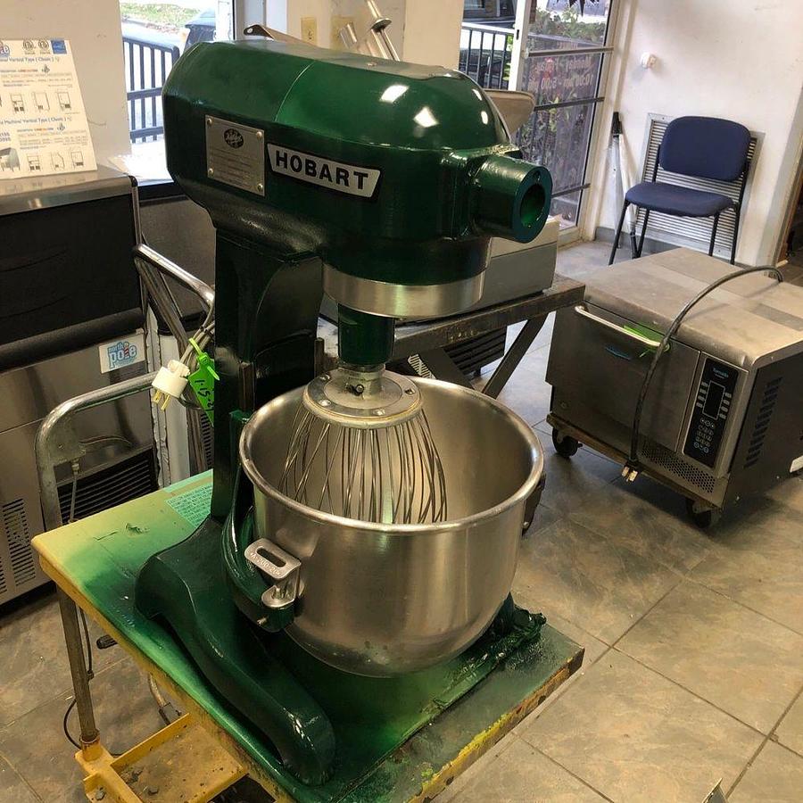 Used Used: Hobart Mixer A200 20 Qt Quart With Bowl And WhipUsed: Hobart Mixer A200 20 Qt Quart With Bowl And Whip