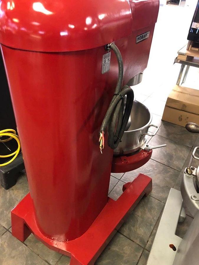 Used Used: HOBART H600 60 QT Mixer 1/2 HP 208/3ph-Test Working / Bowl & Hook- 1HPUsed: HOBART H600 60 QT Mixer 1/2 HP 208/3ph-Test Working / Bowl & Hook- 1HP