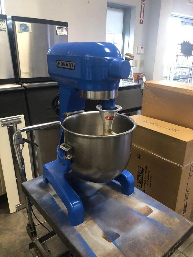 Used Hobart Mixer A200 20 Qt Quart With Bowl And WhipHobart Mixer A200 20 Qt Quart With Bowl And Whip