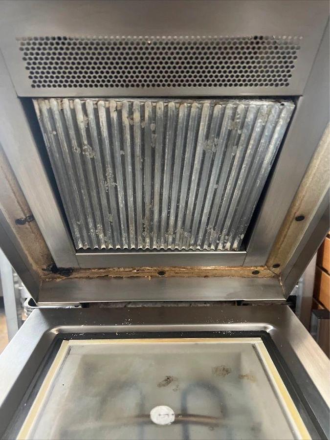 Used Electrolux HSPPA1 Countertop High Speed Sandwich Panini Press Grill 208v/1pElectrolux HSPPA1 Countertop High Speed Sandwich Panini Press Grill 208v/1p