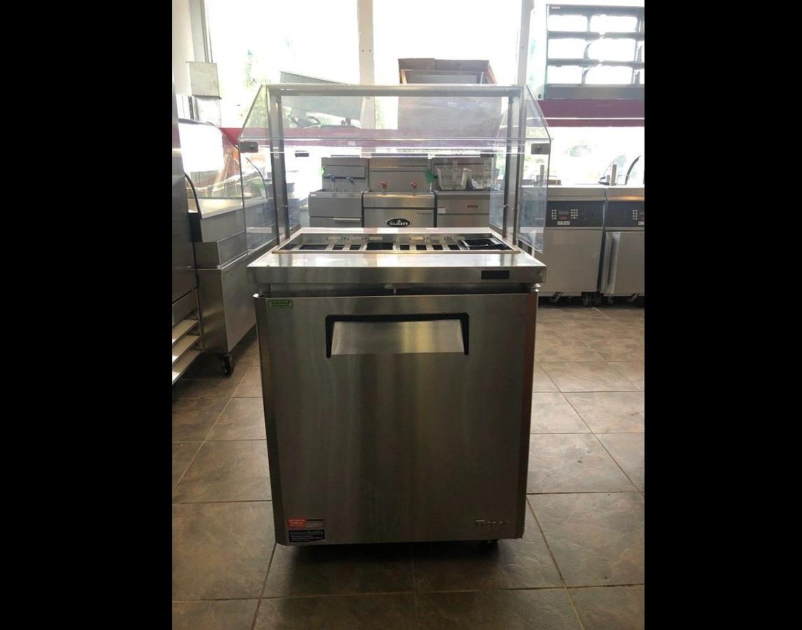 Used Turbo Air 27 1/2" Sandwich/Salad Prep Table w/ Refrigerated Base, 115vTurbo Air 27 1/2" Sandwich/Salad Prep Table w/ Refrigerated Base, 115v