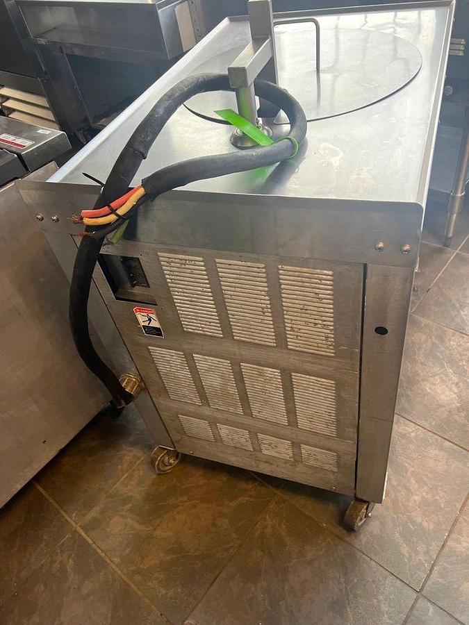 Used Giles GEF-720 Electric Kettle Fryer, 75 lbs Fat / 24 lb. Product Capacity, NICEGiles GEF-720 Electric Kettle Fryer, 75 lbs Fat / 24 lb. Product Capacity, NICE