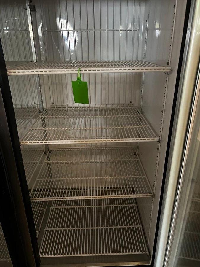 Used True GDM-49F Two Section Display Freezer w/ Right Hinged Swing Doors - Bottom Mount Compressor, BlackTrue GDM-49F Two Section Display Freezer w/ Right Hinged Swing Doors - Bottom Mount Compressor, Black