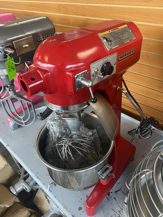 Refurbished Hobart A200 20 Qt Commercial Planetary Mixer w/ Bowl Whip & Dough Hook
