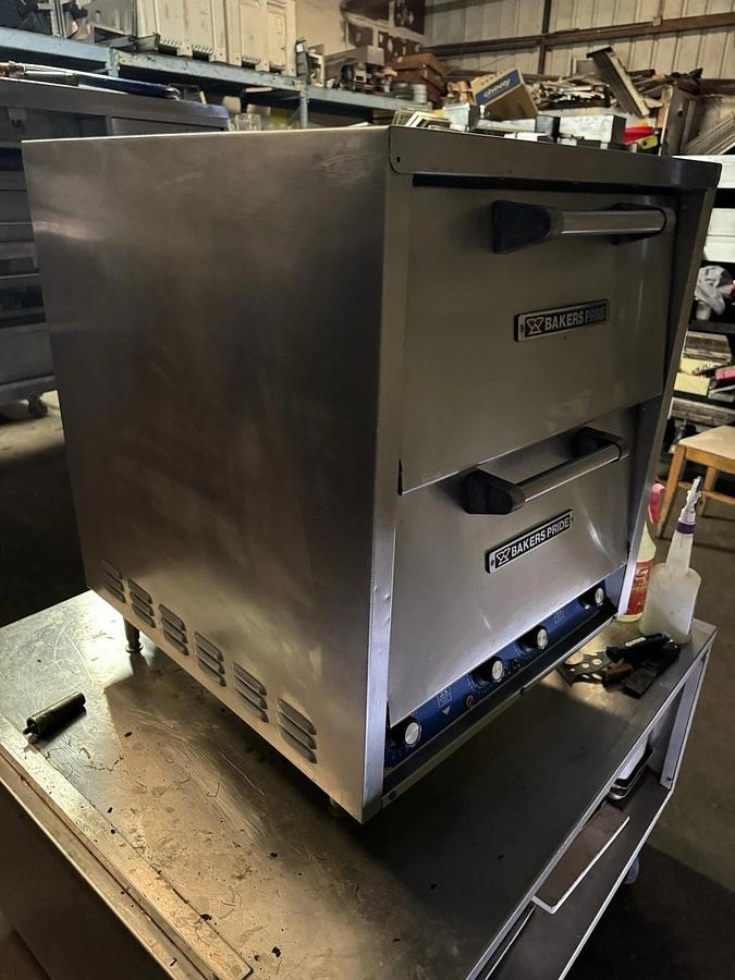 Used Bakers Pride P44: - 4 Deck Pizza Pretzel Oven 200V 3PH Brick Countertop Works