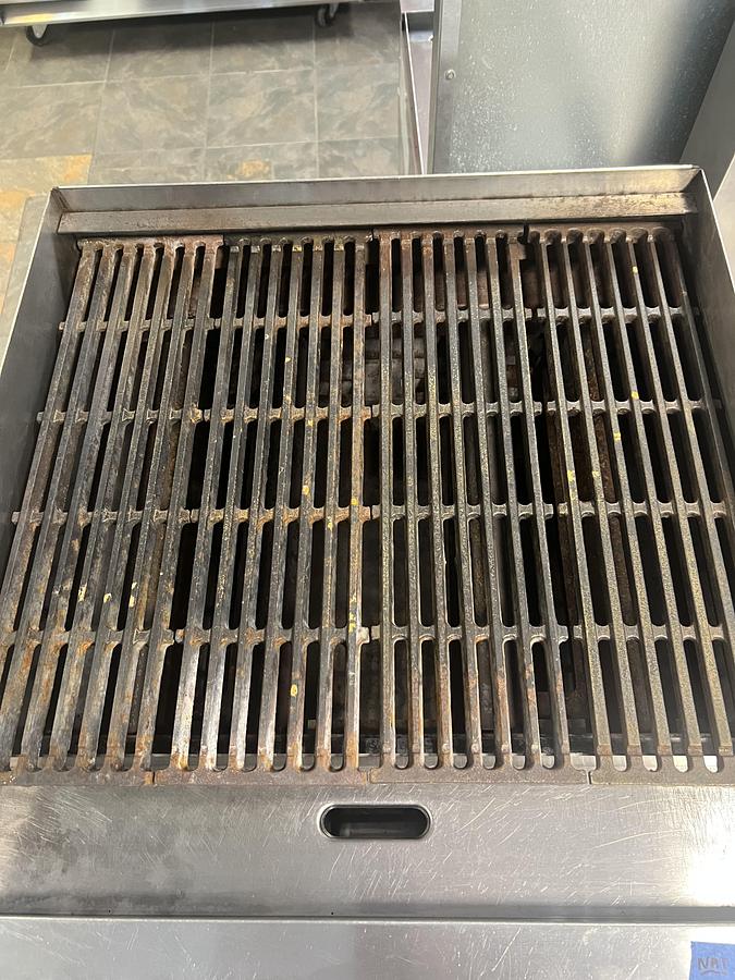 Used Toastmaster Pro-Series Countertop Gas Charbroiler