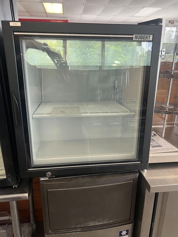 Used Hubert Glass Door Merchandiser Refrigerator