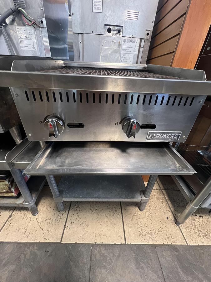 Used Dukers Commercial Gas Countertop Charbroiler Heavy Duty Restaurant Grill