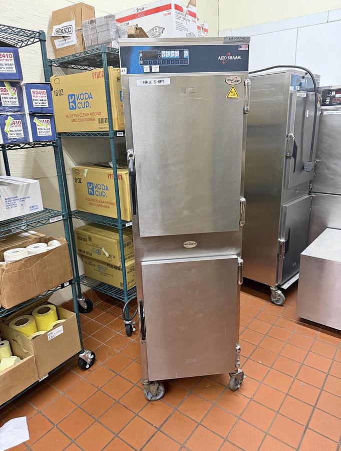 Used Alto-Shaam Halo Heat 2-Door Heated Holding Cabinet – Commercial Food Warmer
