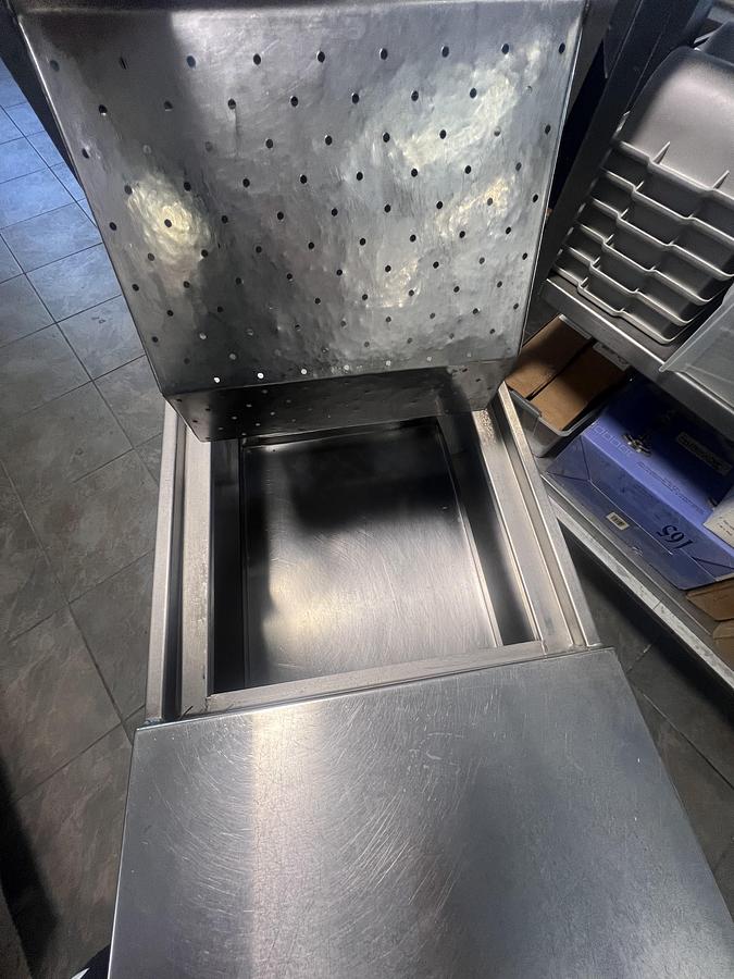 Used Henny Penny FDS-200 Fryer Dump Station Holding Station Stainless Steel