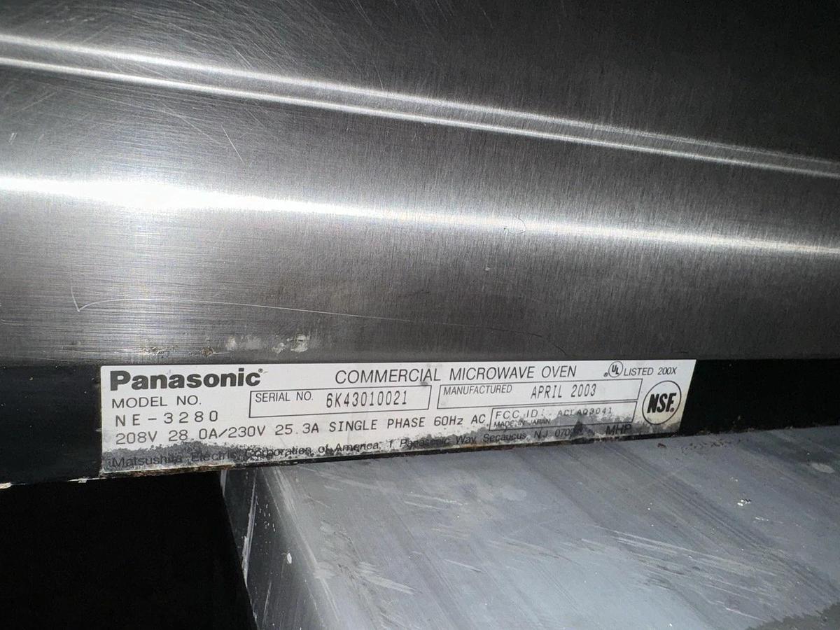 Used Panasonic Pro 2 Sonic Steamer Microwave | NE-3280 3200 Watt 208/240 1 Phase 92281140155