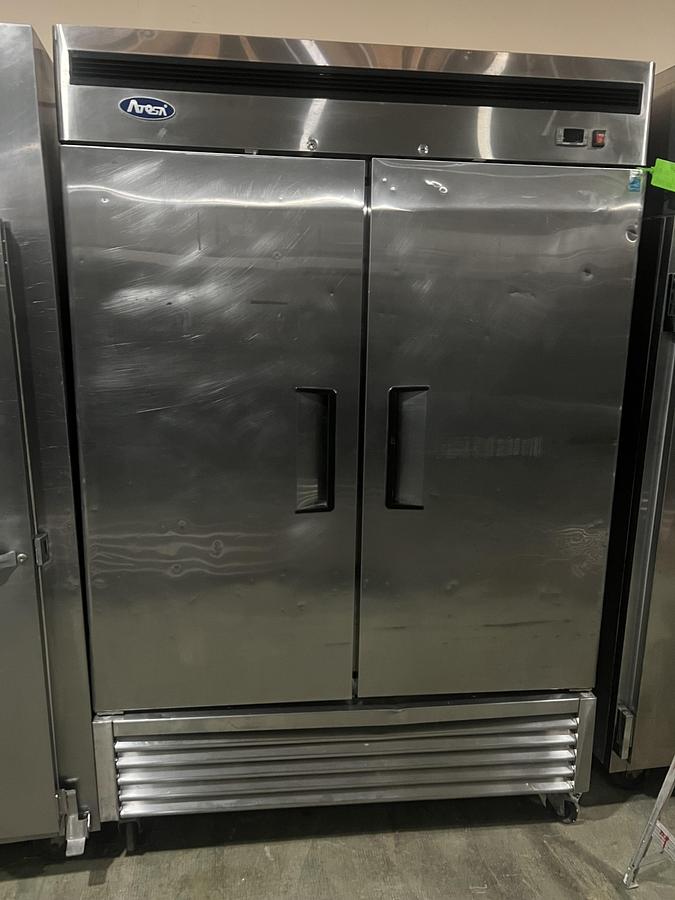 Used Atosa 2 door commercial reach in freezer