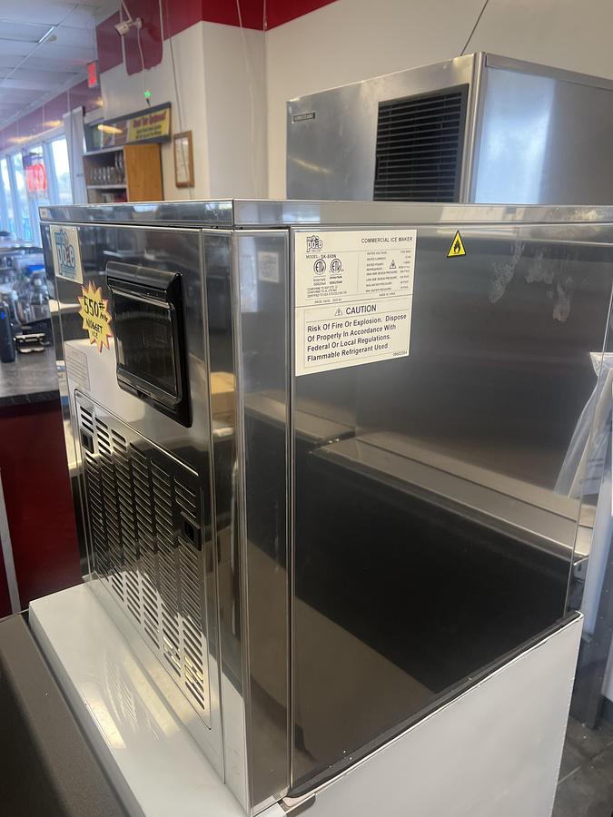 Used North Pole 550 lb Commercial Nugget Ice Machine Head – Air Cooled – Stainless Steel – 115V