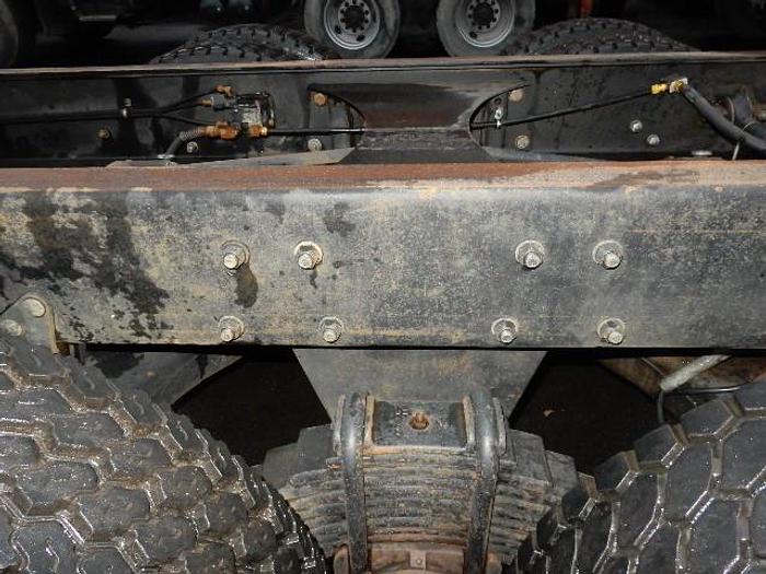 Used 1996 Mack RD690S- Stock #: 8634