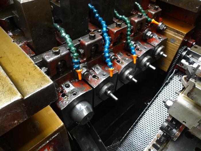 D'occasion NATIONAL machinery Type 625 - Cold former 5 die