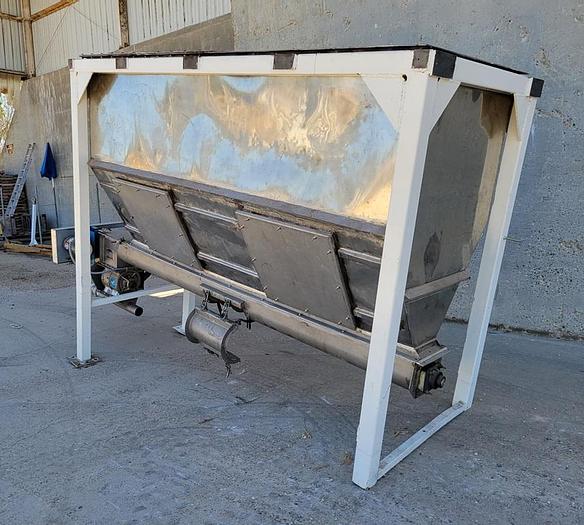 Used Hopper, 200 CF, S/st, 10' x 3'10" x 5'6", Auger Discharge #S744197