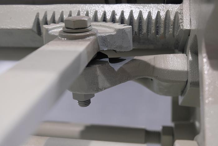 UZMA RS 1550mm x 75mm Manual Initial Pinch rollers