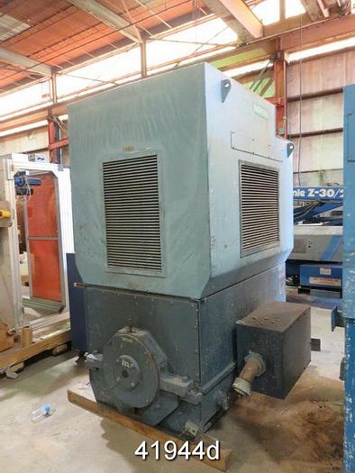 Used Siemens Induction Motor, 900 Hp, 595 Rpm, 2300 Volts #41944