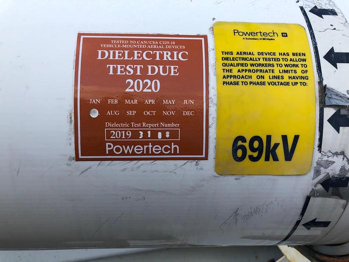 Used 2003 IHC Altec AM 855 Bucket Truck