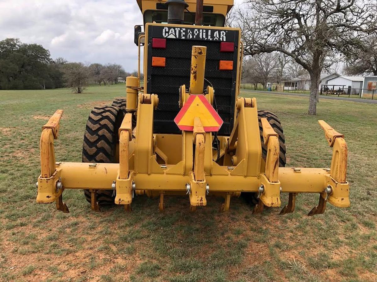 Used 1999 Caterpillar 140H VHP