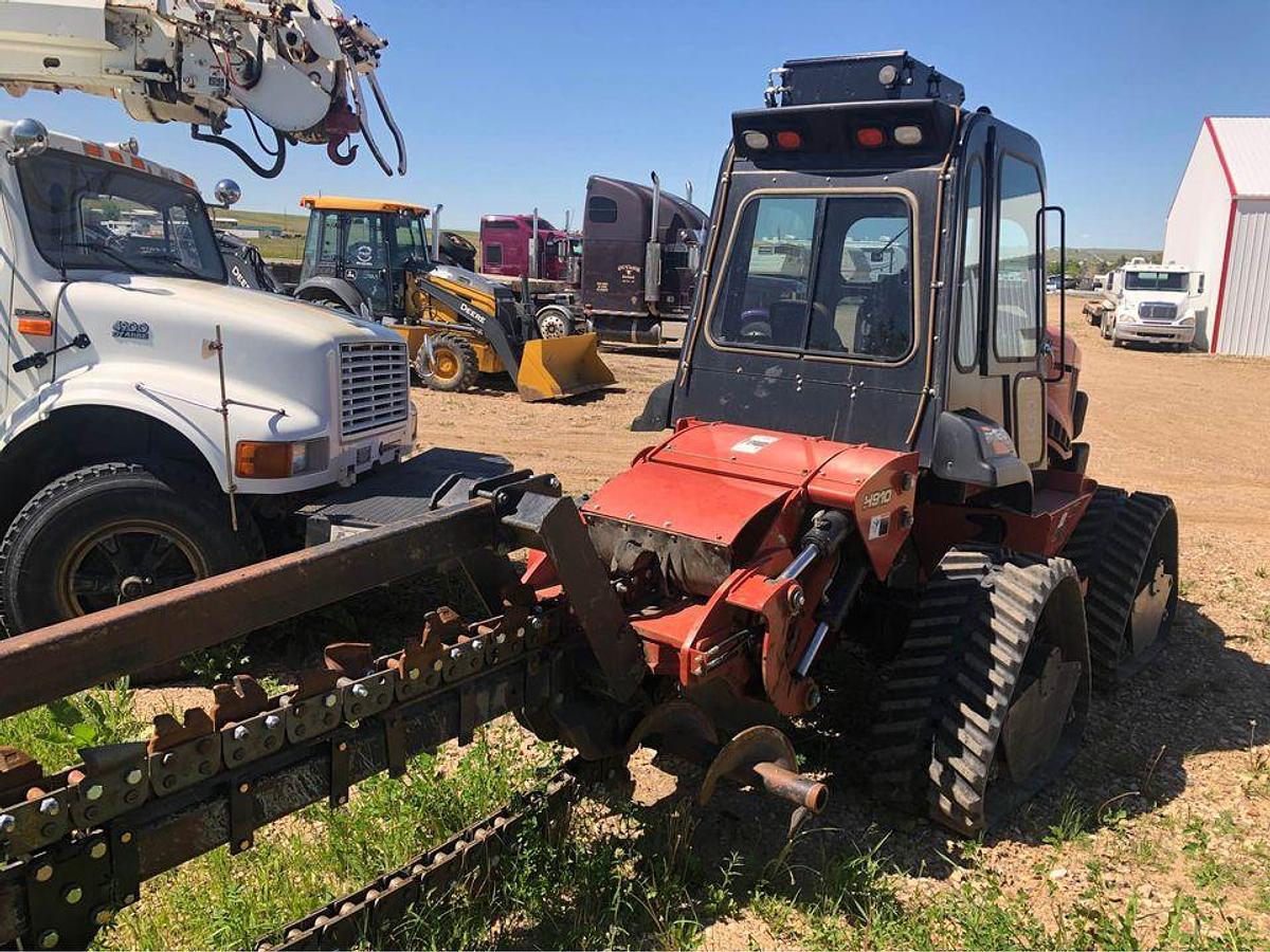 Used 2014 Ditch Witch RT120 Quad Track