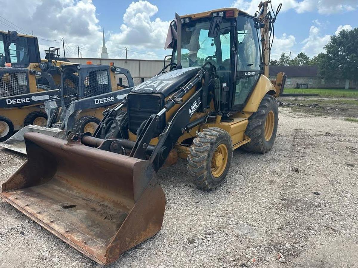 Used 2009 CAT 420E