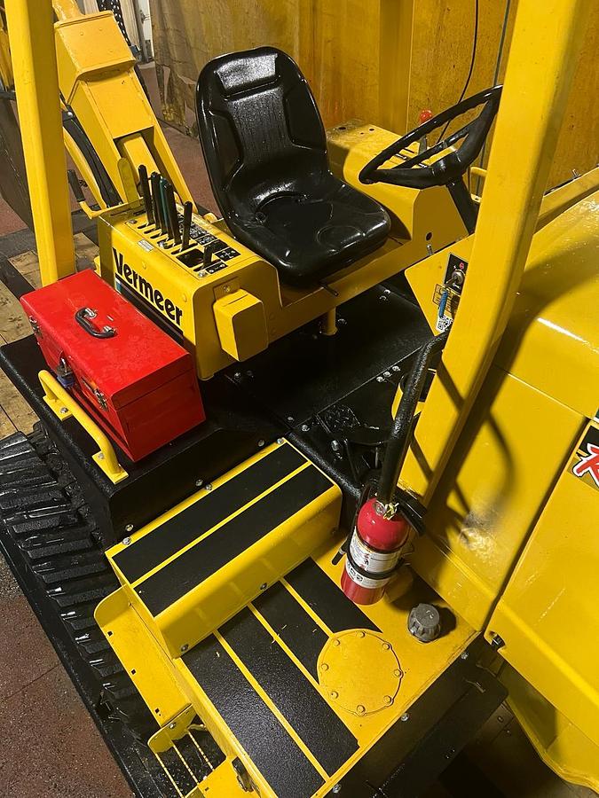 Used 2008 Vermeer RTX1250 Plow