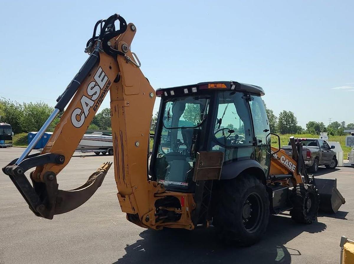 Used 2018 Case 580n ep backhoe