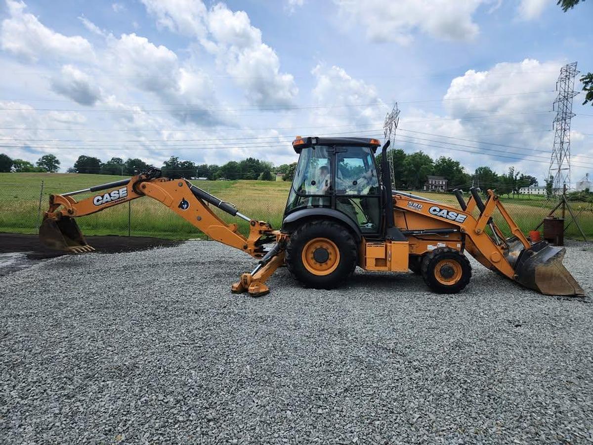 Used 2015 CASE 580SN