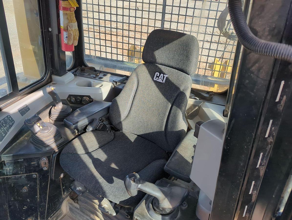 Used 2018 Caterpillar D6T XW Dozer