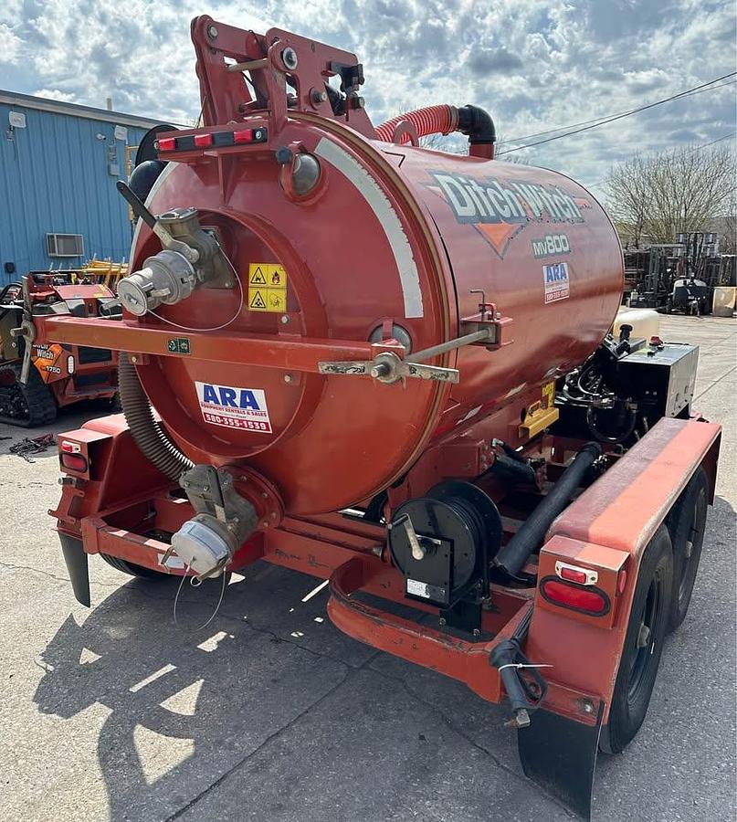 Used 2021 Ditch Witch MV800