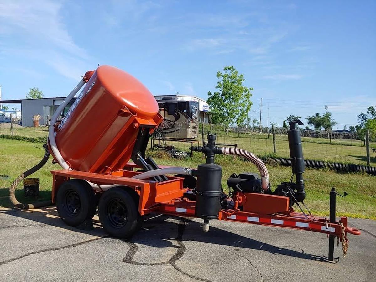 Used 2000 Ditch Witch MV500