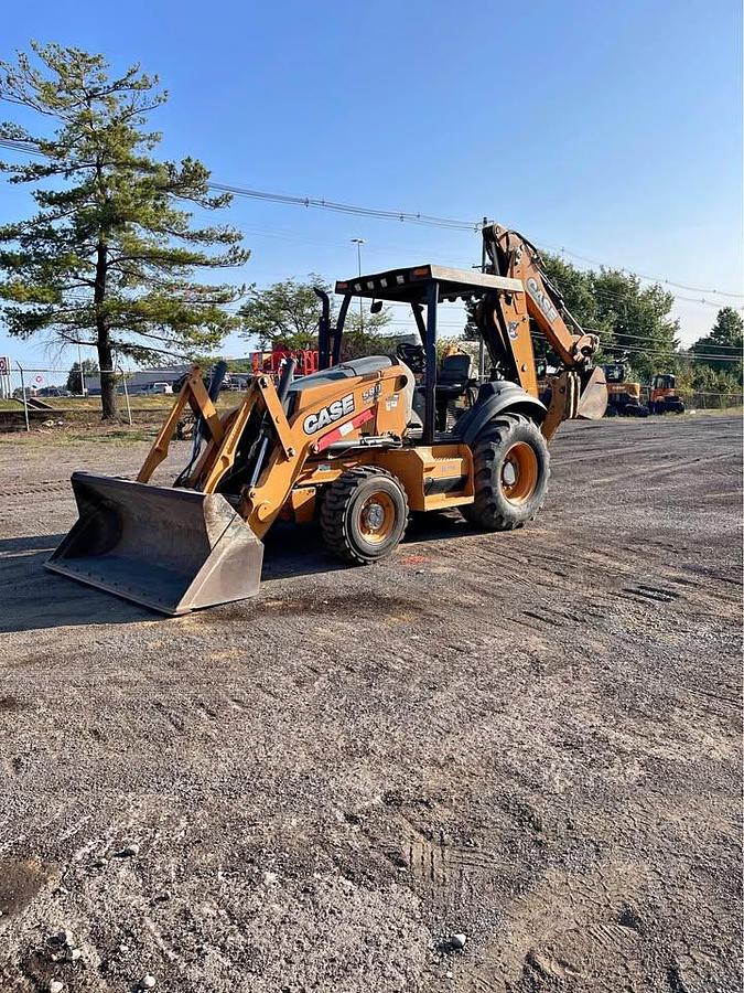 Used 2015 Case 580SN