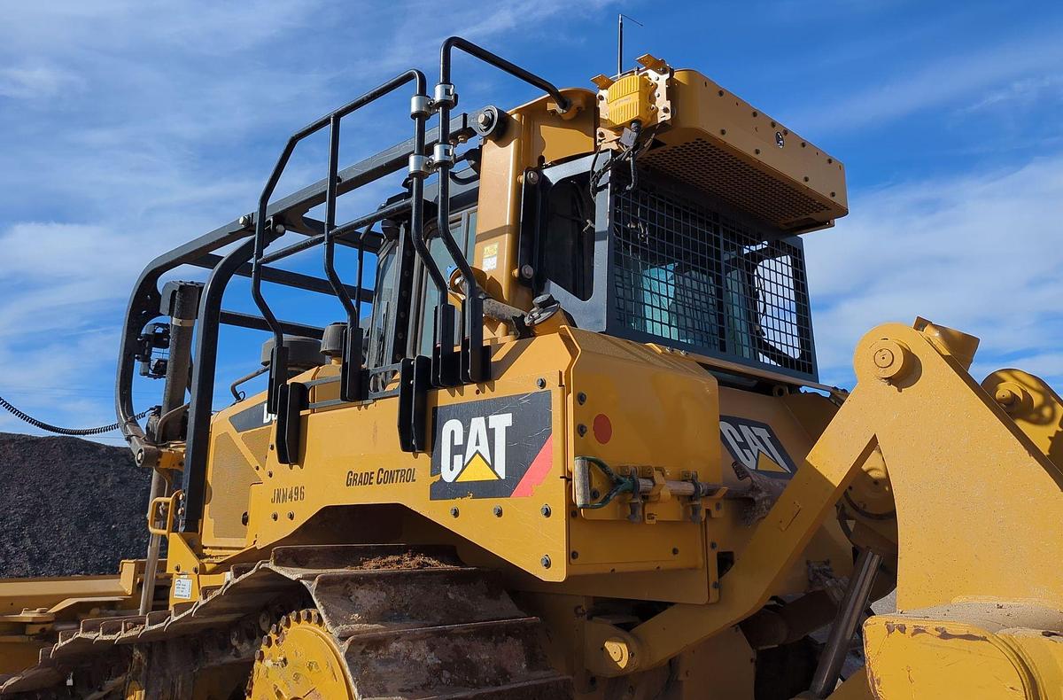Used 2018 Caterpillar D6T XW Dozer