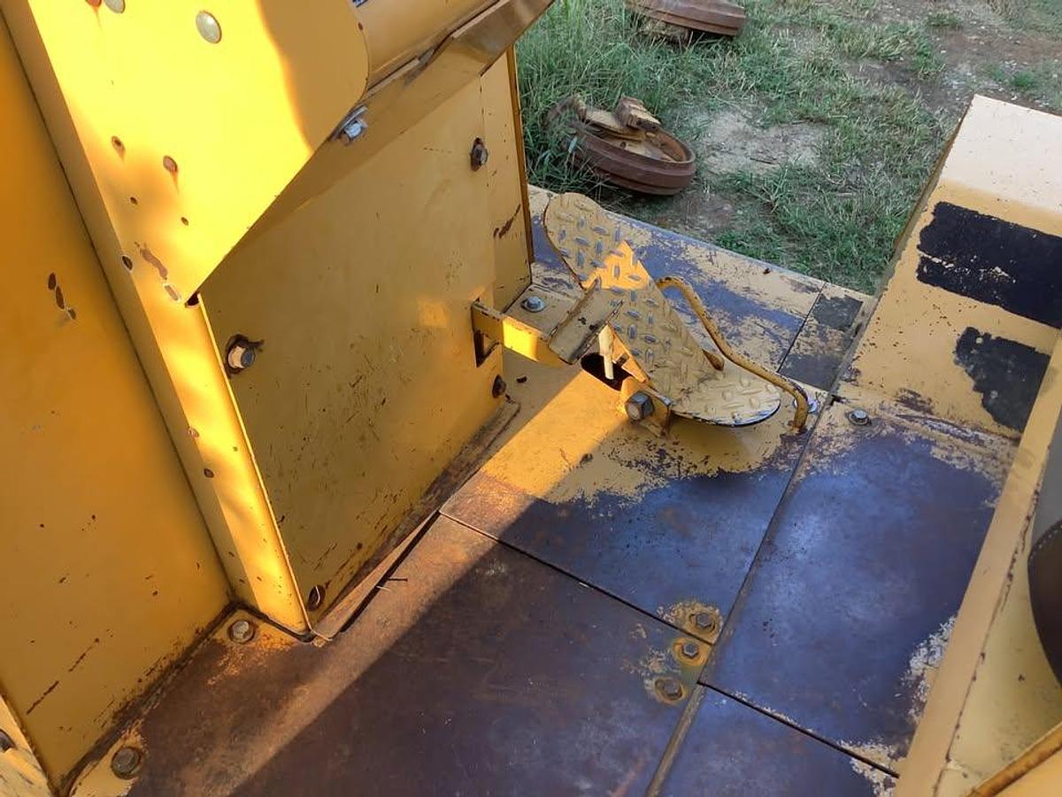 Used 2001 Vermeer V120 Rocksaw