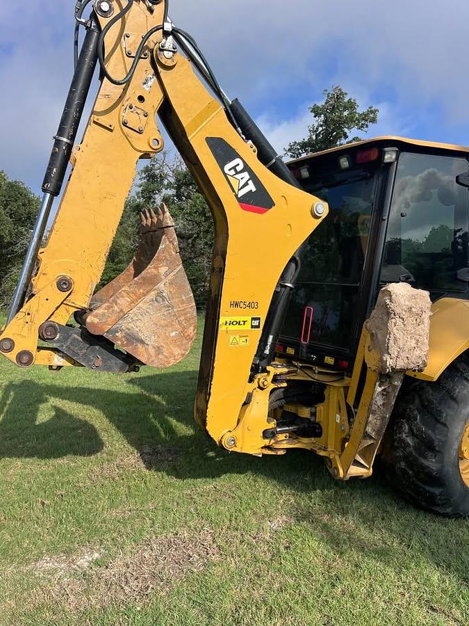 Used 2019 Caterpillar 420F2 Backhoe