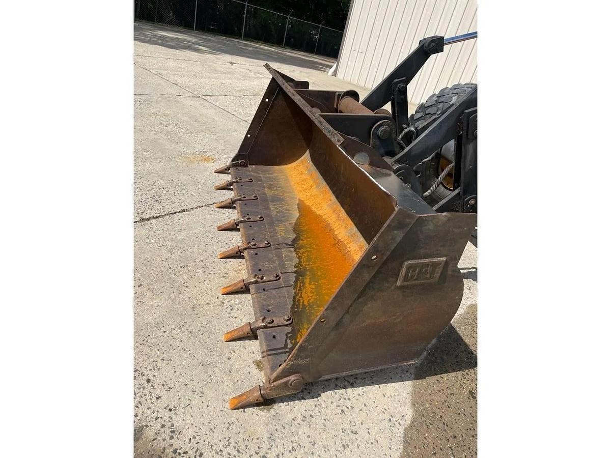 Used 2002 Caterpillar IT14G
