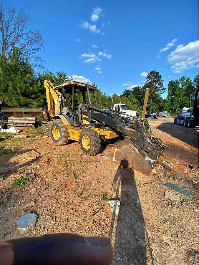 Used 2008 Cat 420D backhoe