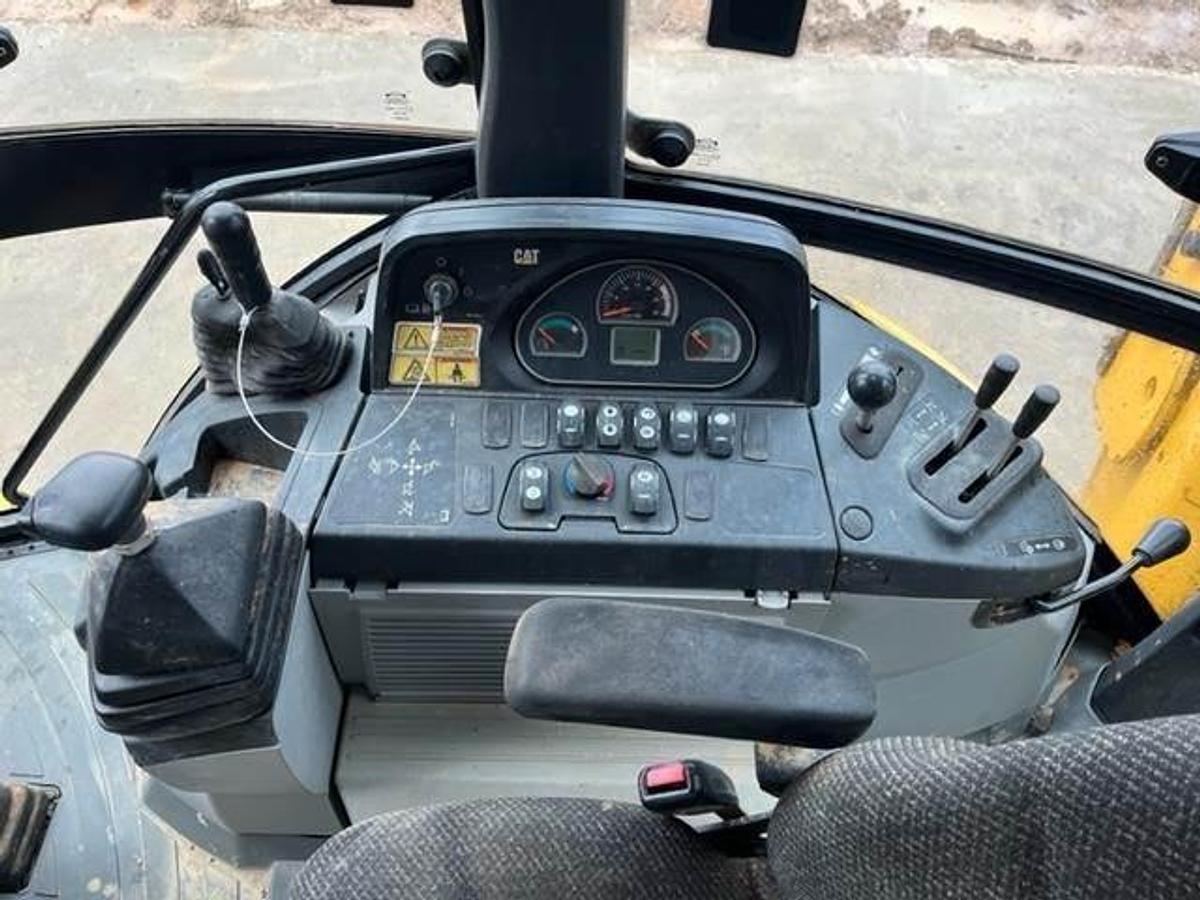 Used 2014 CAT 416F